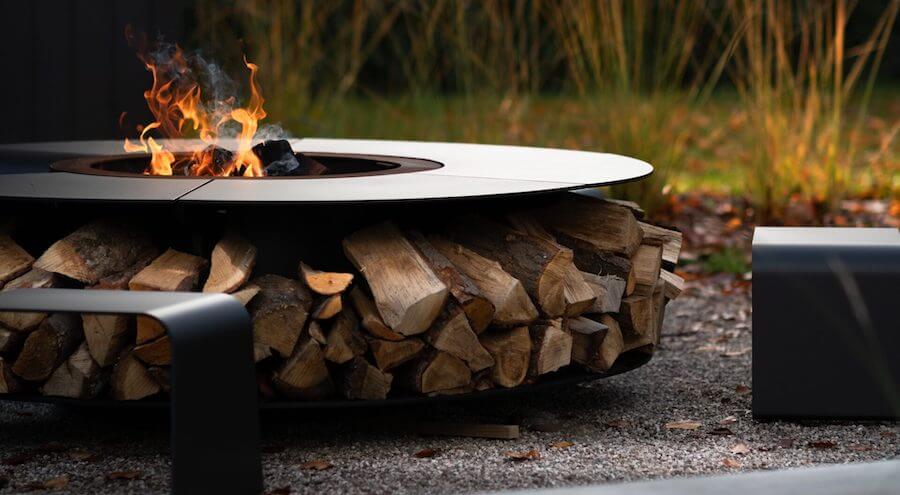 What Are the Parts of a Fire Pit